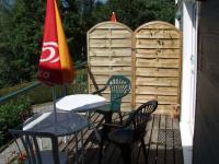 gite-location-vassiviere-loutre-terrasse