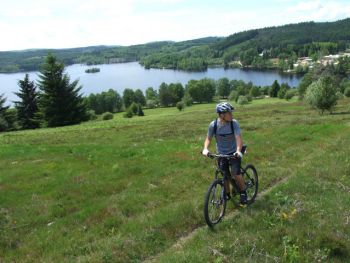 gite-location-vassiviere-vtt-lande